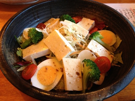 foods11.島とうふのサラダ.jpg